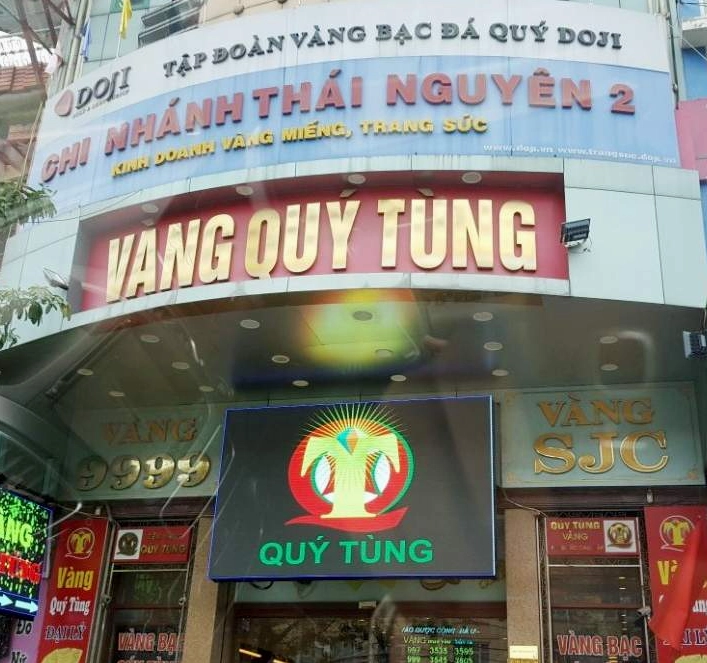 Biểu đồ so sánh giá vàng Quý Tùng và các loại vàng khác