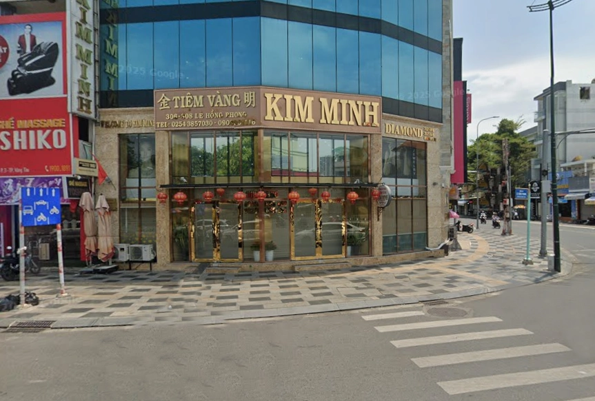 Cận cảnh một mẫu trang sức tinh xảo tại Tiệm Vàng Kim Minh Vũng Tàu