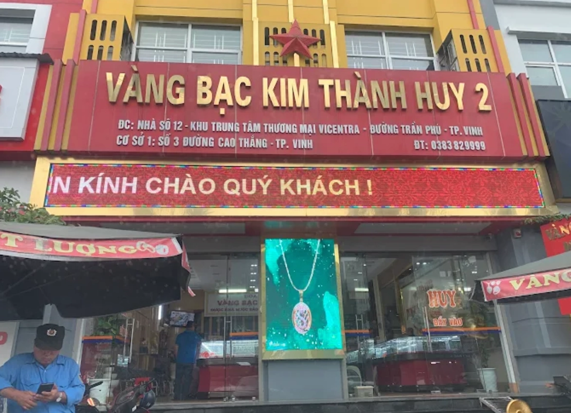 Cận cảnh vàng miếng Kim Thành Huy