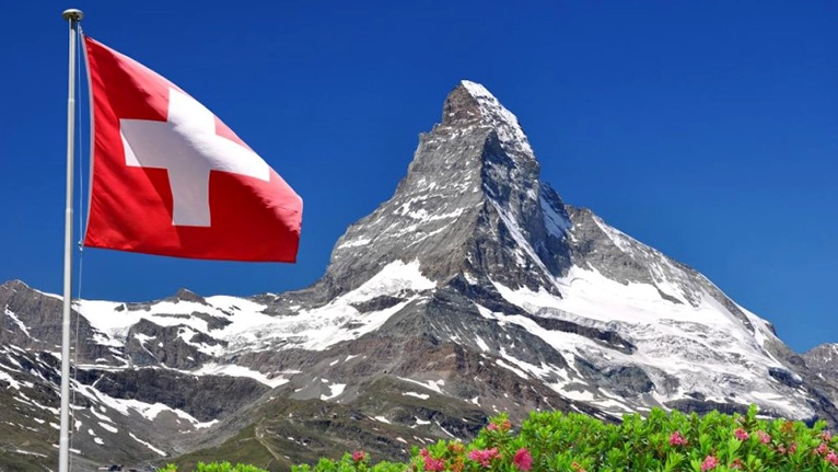 Swiss Là Nước Nào? Khám Phá Toàn Diện Về Quốc Gia Thụy Sĩ 2026 Cảnh quan Thụy Sĩ
