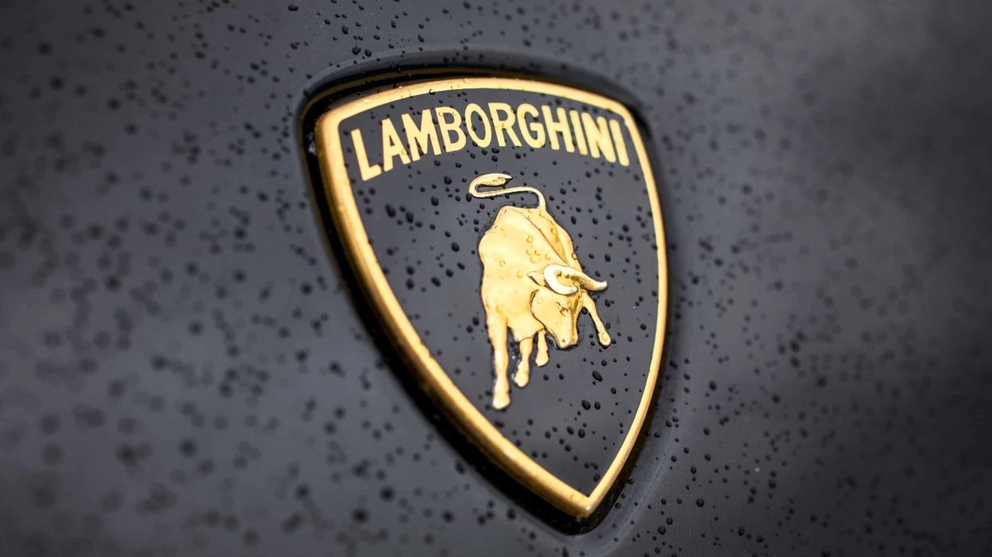 Lamborghini của nước nào? Hé lộ nguồn gốc siêu xe huyền thoại Lamborghini Aventador - một trong những siêu xe hiện đại