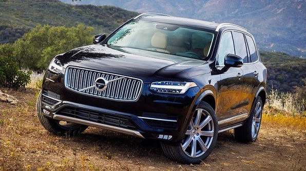 Volvo của nước nào? Lịch sử và sự phát triển của thương hiệu xe Thụy Điển Logo Volvo và lá cờ Thụy Điển