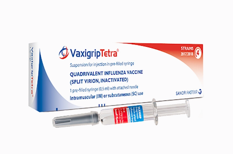 Vacxin cúm của nước nào tốt nhất? Phân tích chuyên sâu 2026 Minh họa người đang tiêm vacxin cúm