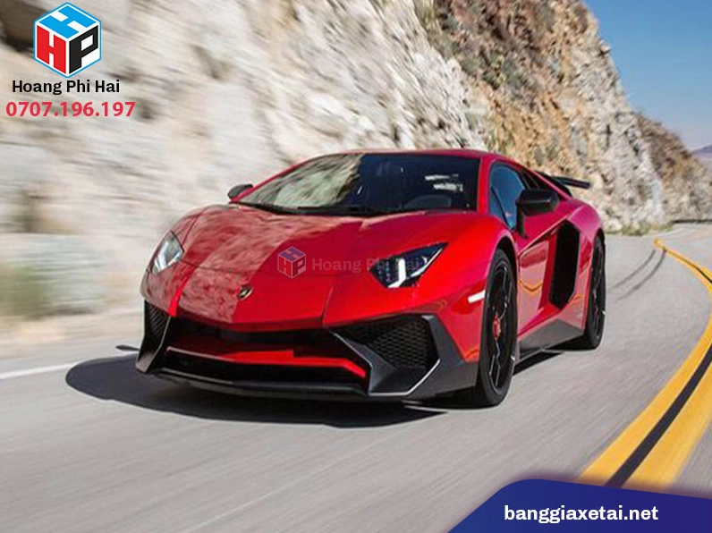 Lamborghini của nước nào? Hé lộ nguồn gốc siêu xe huyền thoại Nội thất sang trọng của một chiếc Lamborghini