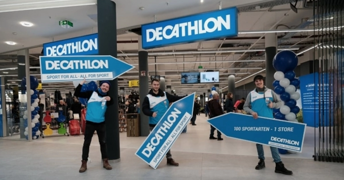 Đội ngũ nhân viên Decathlon trong một sự kiện