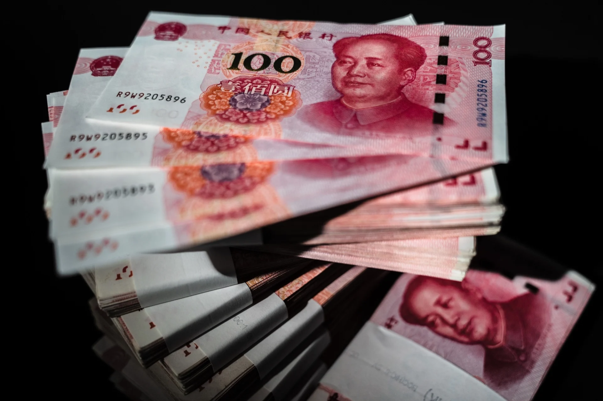 Đồng Nhân Dân Tệ và các đồng tiền khác