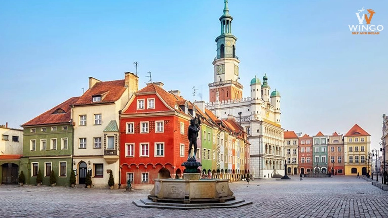 Made in Poland là nước nào? Khám phá nguồn gốc & tiềm năng 2026 Quảng trường Poznan, Ba Lan