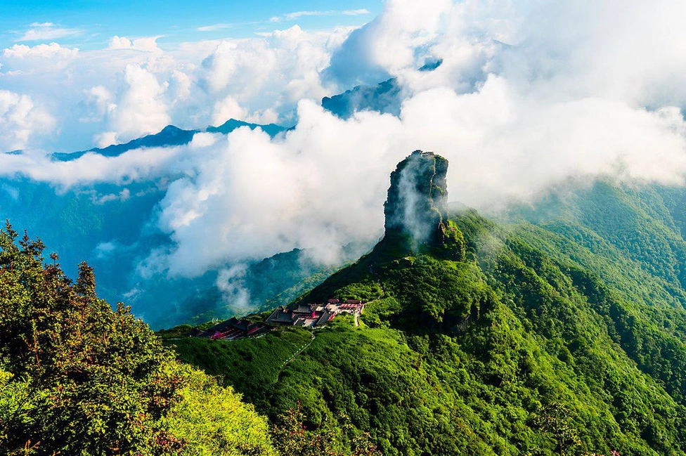 Dãy núi cao và đồ sộ nhất nước ta là dãy núi nào? Khám phá! Toàn cảnh dãy Hoàng Liên Sơn hùng vĩ