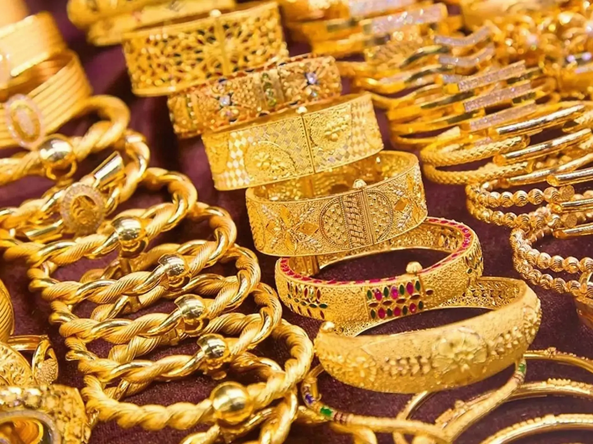 Vàng 610 bao nhiêu 1 chỉ
