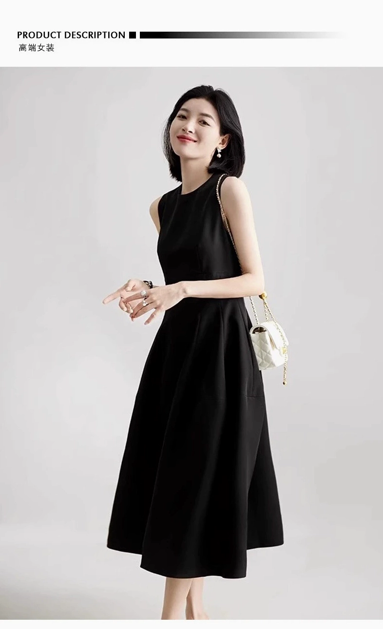 Đầm đen dáng dài thanh lịch