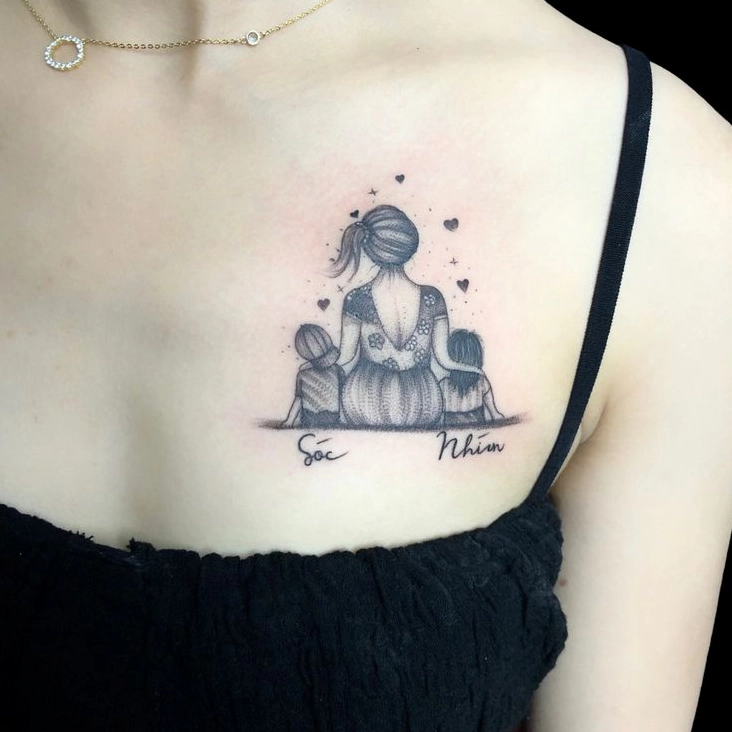 Hình Xăm Mẹ Và Con: Biểu Tượng Vĩnh Cửu Của Tình Yêu Thương Hình xăm mẹ và con tối giản với biểu tượng trái tim