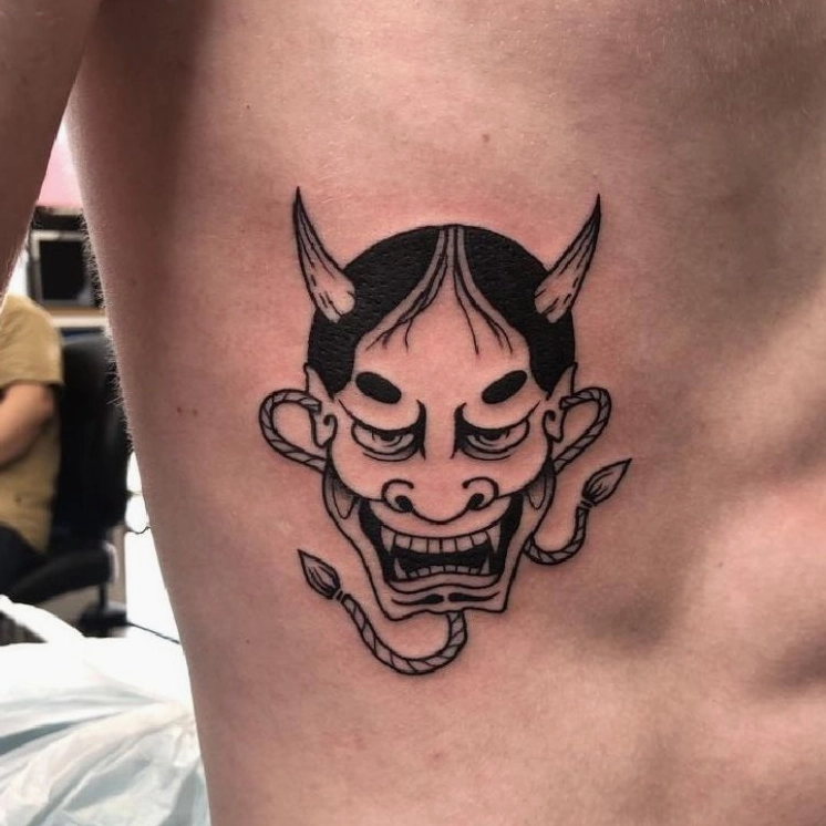 hinh-xam-quy-da-xoa-ep-y-nghia-bieu-tuong-mau-tattoo-2026_984