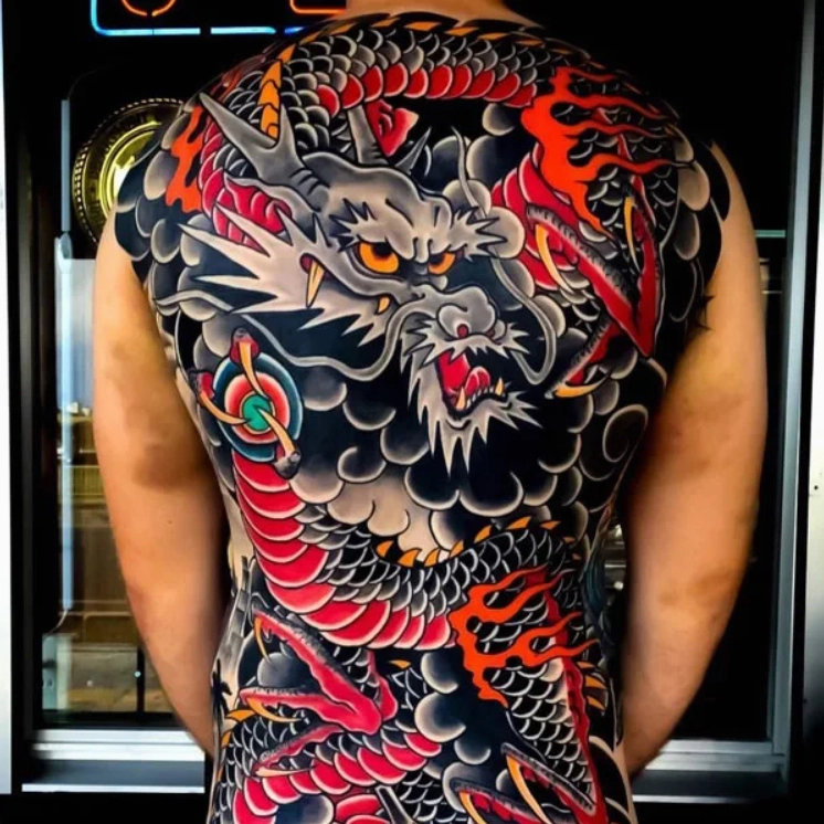Hình Xăm Rồng Full Lưng 2026: Biểu Tượng Quyền Lực & Phong Thủy Hình xăm rồng full lưng mạnh mẽ