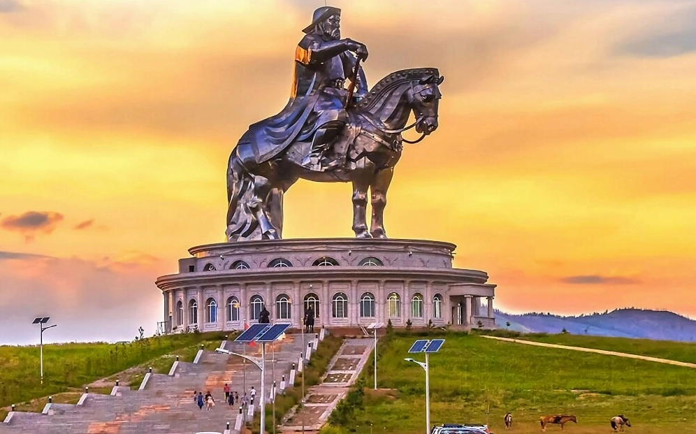 mongolia-la-nuoc-nao-kham-pha-at-nuoc-trieu-voi-va-chien-bin_985