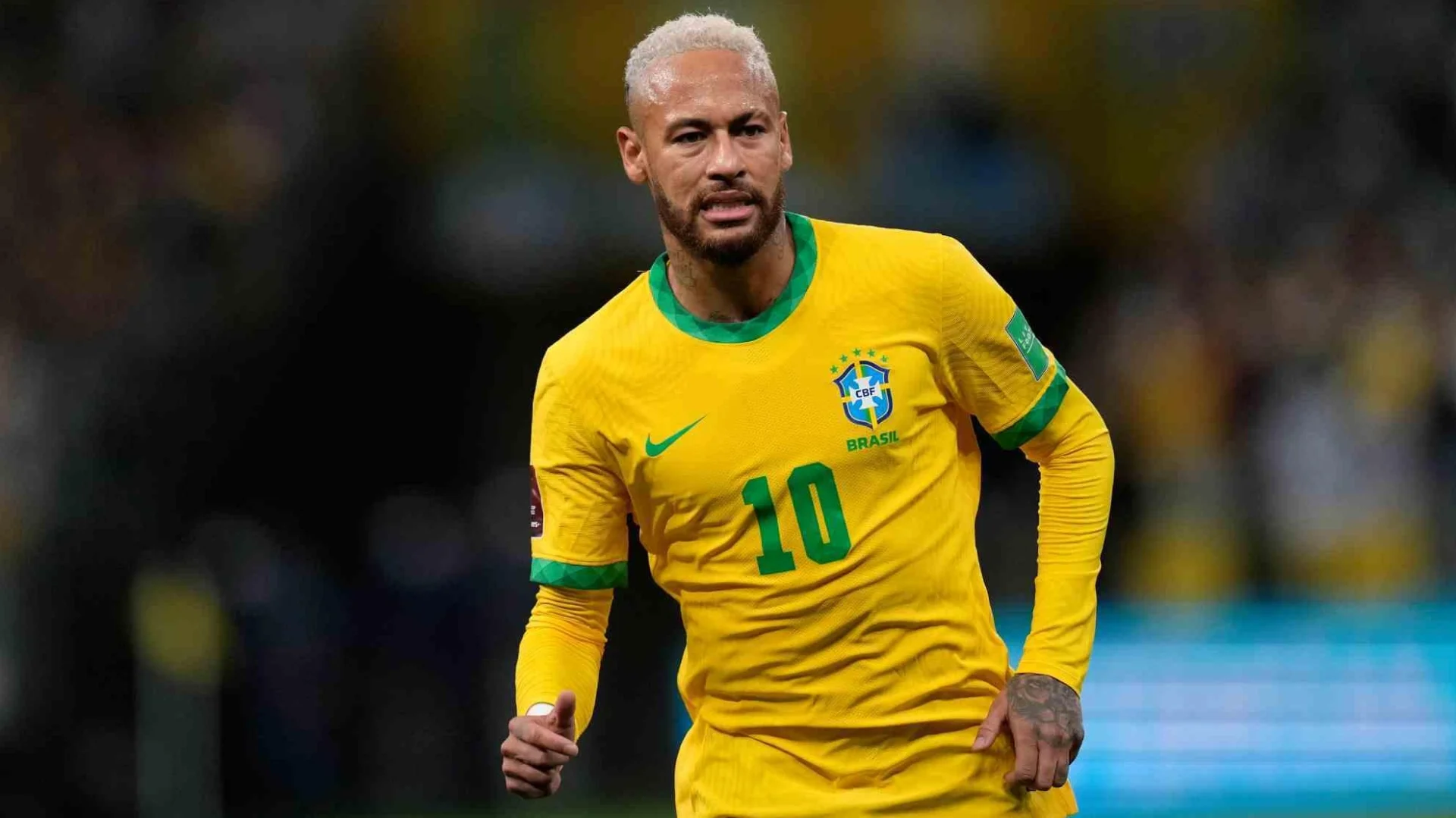Neymar Ở Nước Nào? Hành Trình & Sự Nghiệp Của Siêu Sao Brazil Neymar thể hiện kỹ thuật cá nhân
