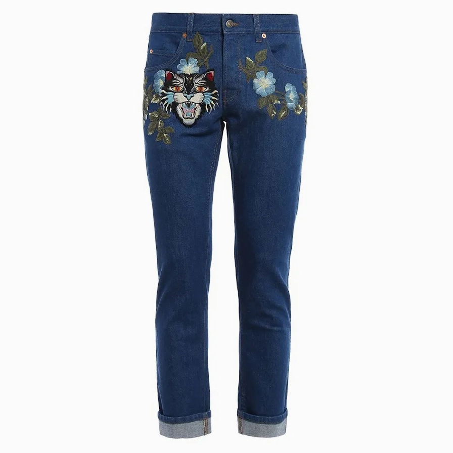 Quần Gucci Nam: Xu Hướng Thời Trang Cao Cấp 2026 Bạn Cần Biết Quần jeans Gucci nam họa tiết ấn tượng