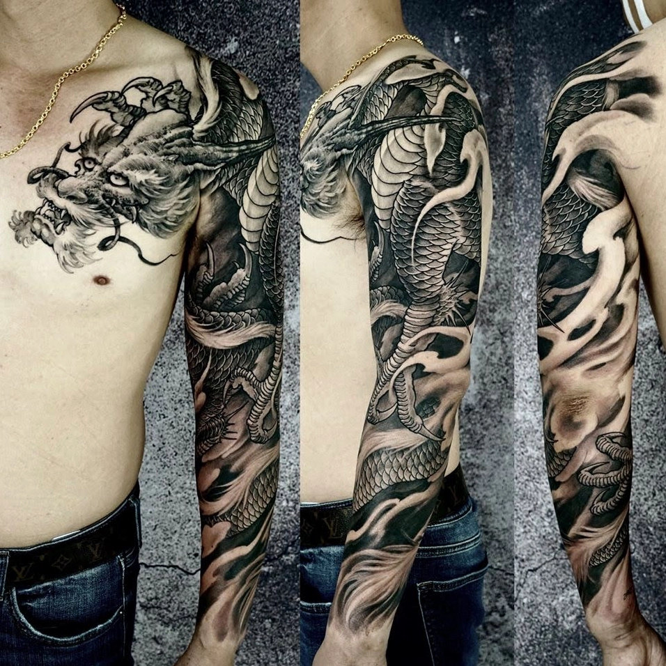rong-quan-tay-y-nghia-xu-huong-2026-chon-mau-tattoo-ep_300
